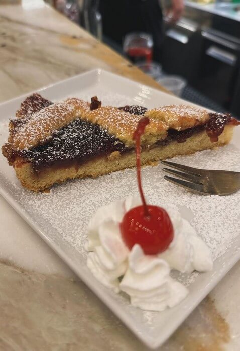 crostata amarena